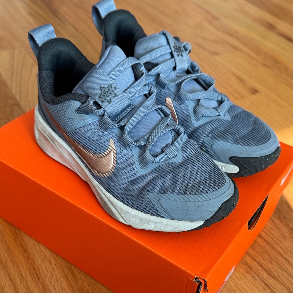 Nike Star Runner 4 Kids Sneakers - Size 12.5C